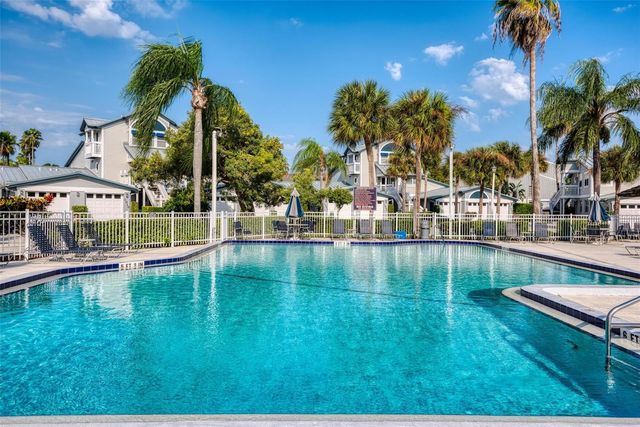 1269 SIESTA BAYSIDE DRIVE 1269C, Sarasota, FL 34242