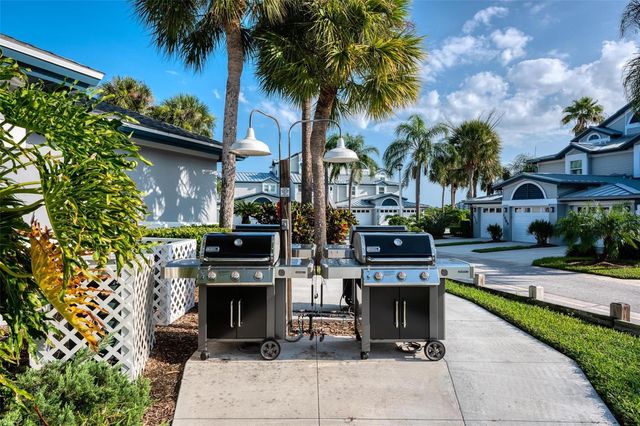 1269 SIESTA BAYSIDE DRIVE 1269C, Sarasota, FL 34242