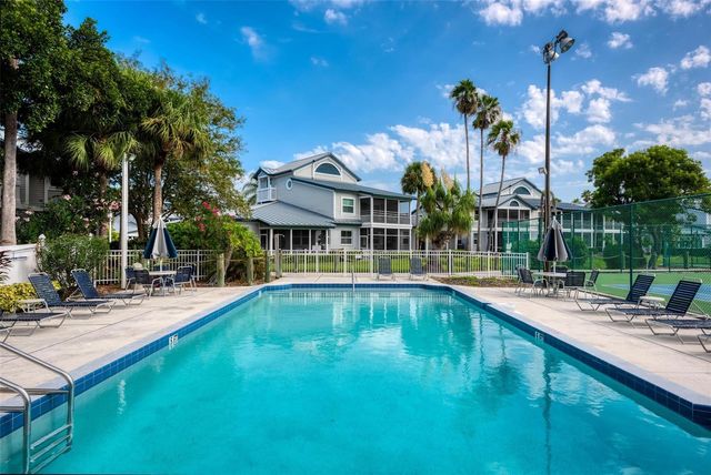 1269 SIESTA BAYSIDE DRIVE 1269C, Sarasota, FL 34242