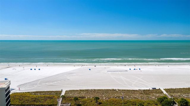 1269 SIESTA BAYSIDE DRIVE 1269C, Sarasota, FL 34242