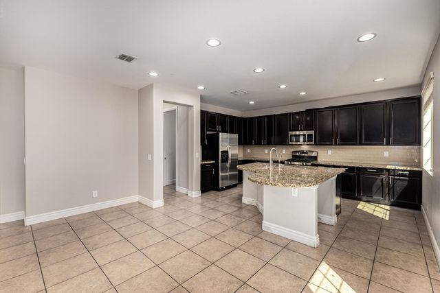 4307 E Yellowstone Place, Chandler, AZ 85249