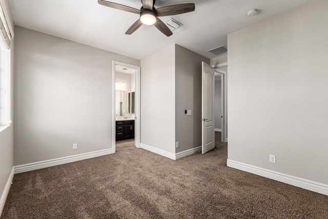 4307 E Yellowstone Place, Chandler, AZ 85249