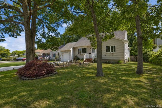 1241 Terry Road, Ronkonkoma, NY 11779