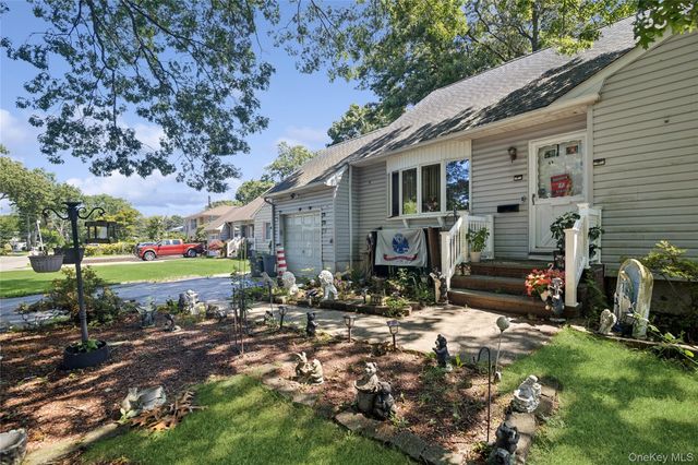 1241 Terry Road, Ronkonkoma, NY 11779