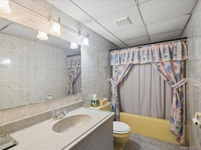 1241 Terry Road, Ronkonkoma, NY 11779