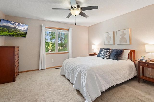 6300 91st Trail N, Brooklyn Park, MN 55445
