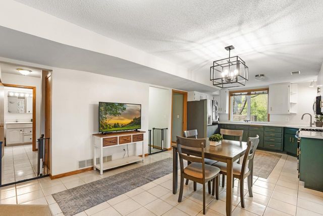 6300 91st Trail N, Brooklyn Park, MN 55445