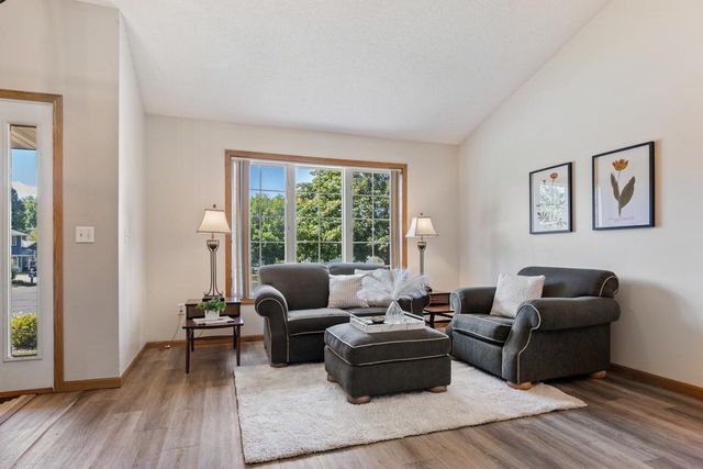6300 91st Trail N, Brooklyn Park, MN 55445