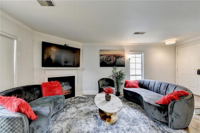 3400 Spring Harbour Drive, Doraville, GA 30340