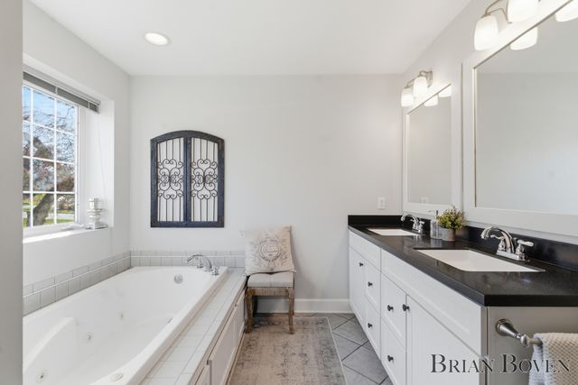 3081 Royal Hannah Drive Ne, Algoma Twp, MI 49341