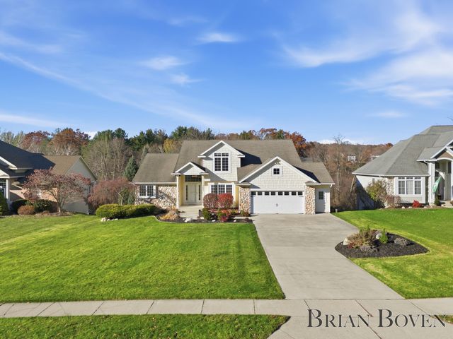 3081 Royal Hannah Drive Ne, Algoma Twp, MI 49341