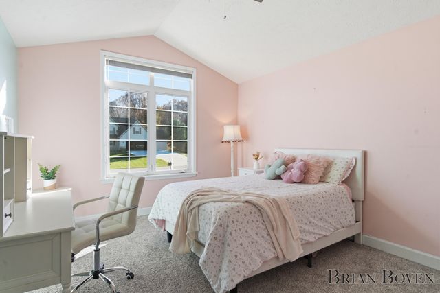 3081 Royal Hannah Drive Ne, Algoma Twp, MI 49341