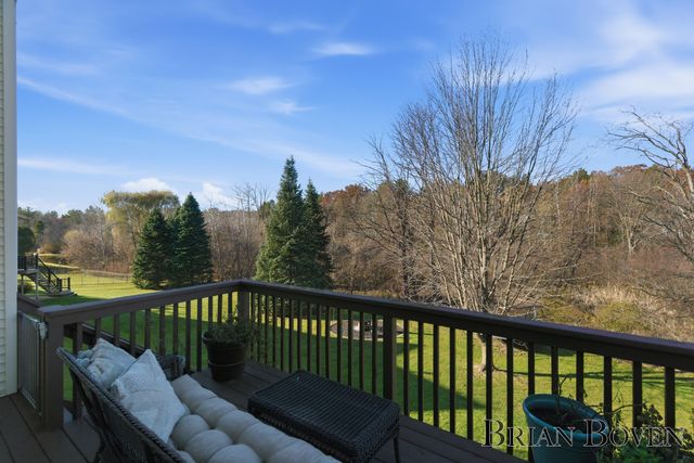 3081 Royal Hannah Drive Ne, Algoma Twp, MI 49341