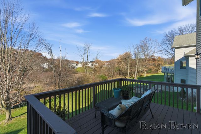 3081 Royal Hannah Drive Ne, Algoma Twp, MI 49341