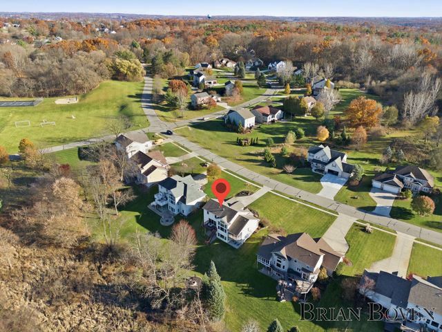 3081 Royal Hannah Drive Ne, Algoma Twp, MI 49341