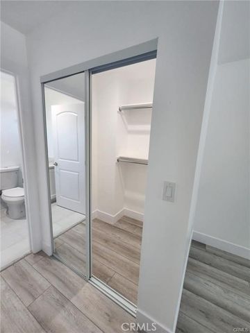 11918 Dehougne 1, North Hollywood, CA 91605