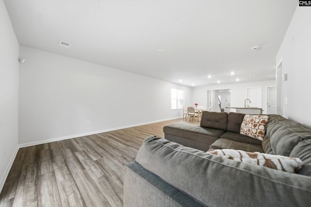 98 Parkwood Court, Camden, SC 29020