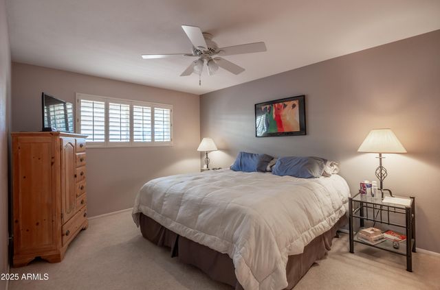 10927 W WHITE MOUNTAIN Road, Sun City, AZ 85351