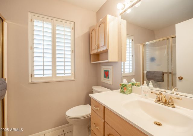 10927 W WHITE MOUNTAIN Road, Sun City, AZ 85351