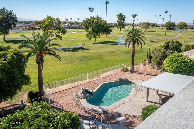 10927 W WHITE MOUNTAIN Road, Sun City, AZ 85351