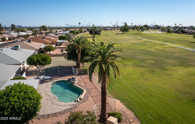 10927 W WHITE MOUNTAIN Road, Sun City, AZ 85351