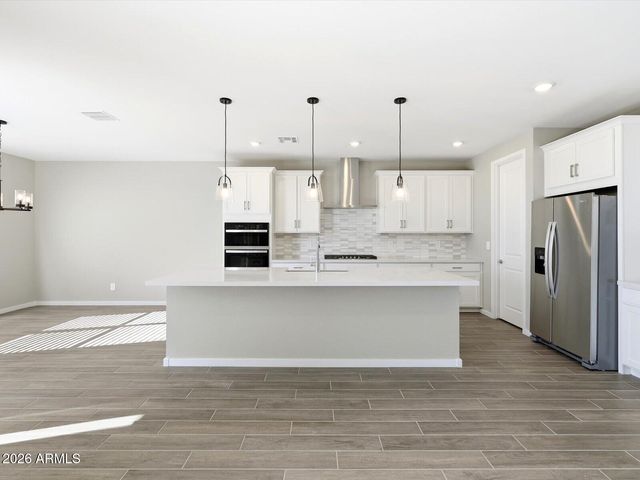 17659 W COLLEGE Drive, Goodyear, AZ 85395