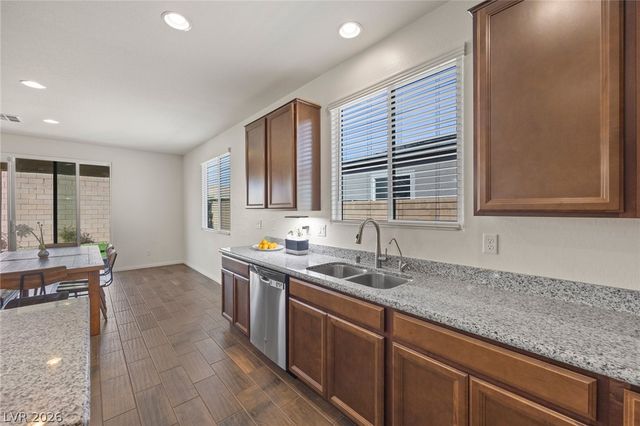 6721 Sycamore Pines Street, Las Vegas, NV 89149