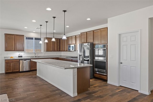 6721 Sycamore Pines Street, Las Vegas, NV 89149