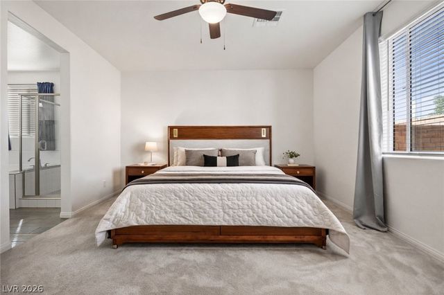 6721 Sycamore Pines Street, Las Vegas, NV 89149