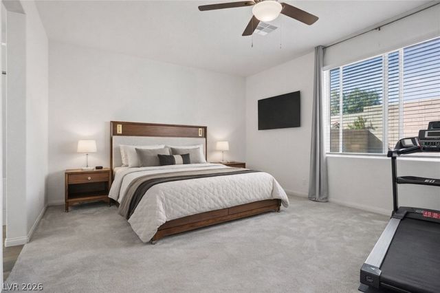 6721 Sycamore Pines Street, Las Vegas, NV 89149