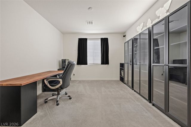 6721 Sycamore Pines Street, Las Vegas, NV 89149