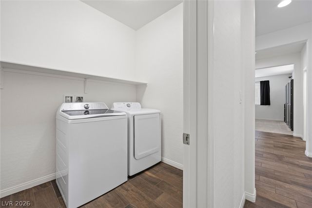 6721 Sycamore Pines Street, Las Vegas, NV 89149