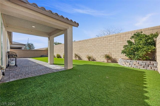 6721 Sycamore Pines Street, Las Vegas, NV 89149