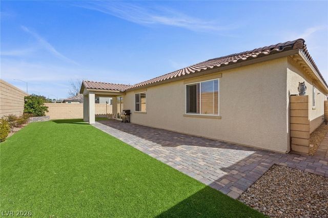 6721 Sycamore Pines Street, Las Vegas, NV 89149