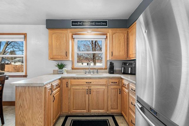 1242 LANGLADE AVENUE, Green Bay, WI 54304