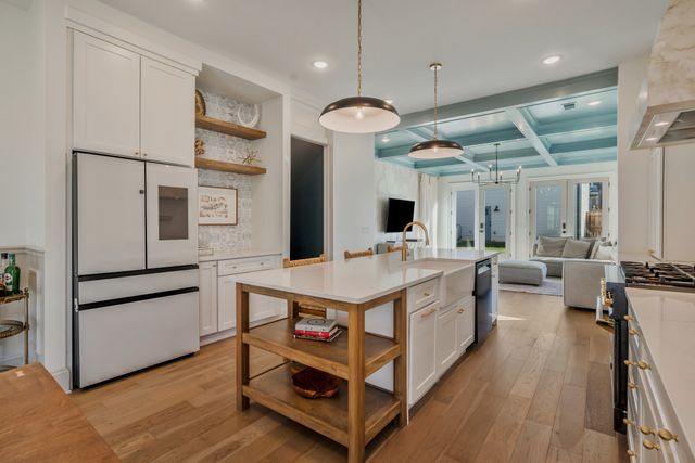 1007 Lischey Ave, Nashville, TN 37207