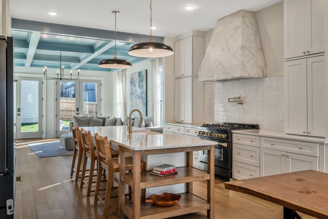 1007 Lischey Ave, Nashville, TN 37207