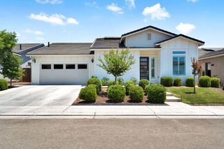 537 Huntington Avenue S, Madera, CA 93636