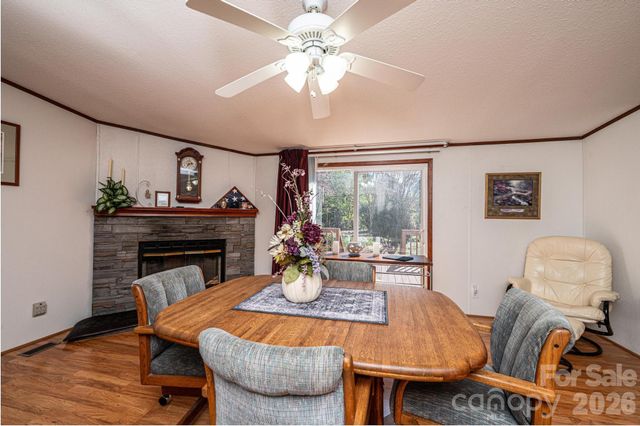 8547 Ledford Avenue, Connelly Springs, NC 28612