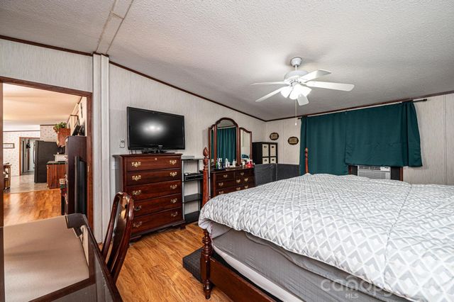 8547 Ledford Avenue, Connelly Springs, NC 28612