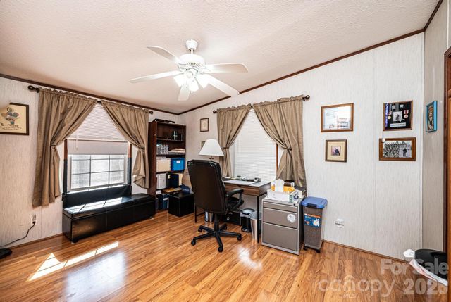 8547 Ledford Avenue, Connelly Springs, NC 28612