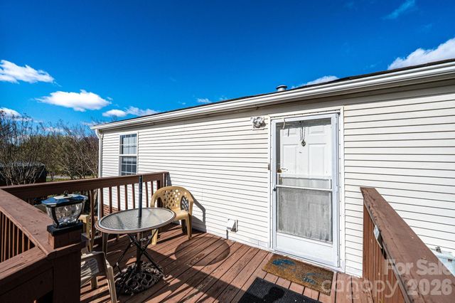 8547 Ledford Avenue, Connelly Springs, NC 28612