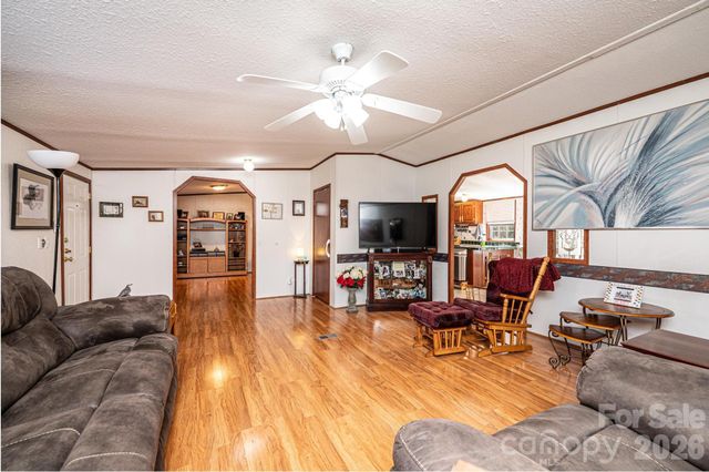 8547 Ledford Avenue, Connelly Springs, NC 28612