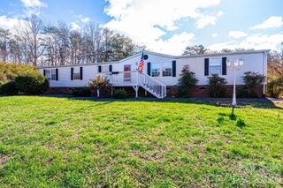8547 Ledford Avenue, Connelly Springs, NC 28612