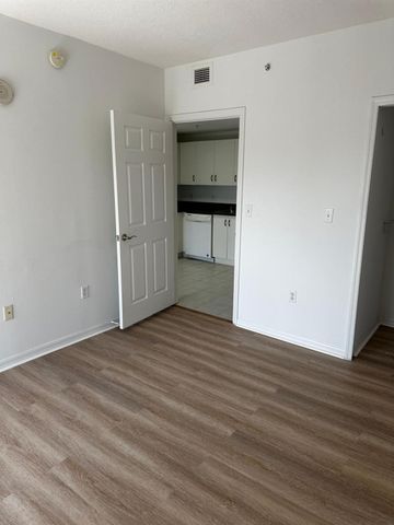 3410 Coral Way 804, Miami, FL 33145