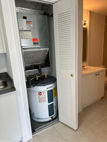 3410 Coral Way 804, Miami, FL 33145