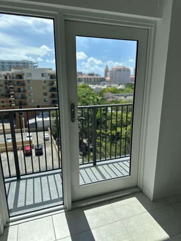 3410 Coral Way 804, Miami, FL 33145