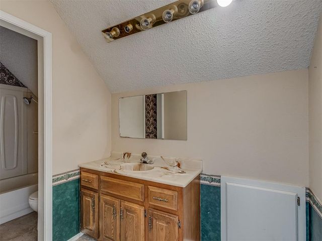 4514 Green Field Circle, Norman, OK 73072