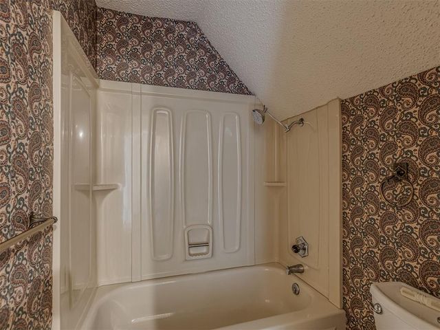 4514 Green Field Circle, Norman, OK 73072
