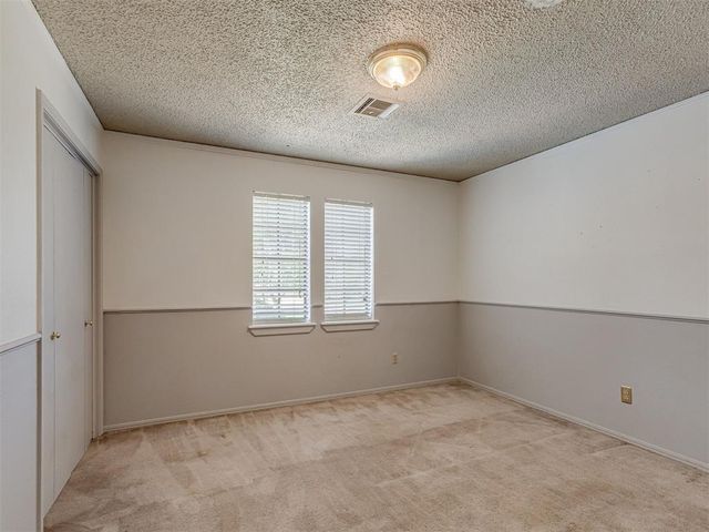 4514 Green Field Circle, Norman, OK 73072